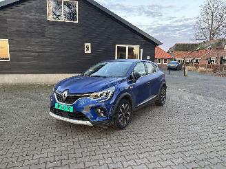 uszkodzony samochody osobowe Renault Captur TECHNO SPORT NAVI CLIMA LED CAMERA CRUISE VIRT DASH B.J 09-2023 2023/9