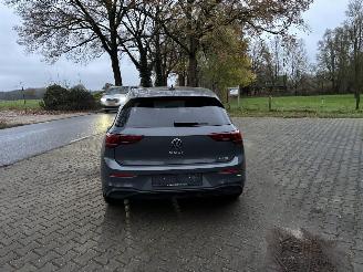 Volkswagen Golf 8.5 ETSI 1.5 HYBRIDE AUTOMAAT NAVI CLIMA CAMERA LED VIRT DASH TREKHAAK B.J 12-2024 picture 5