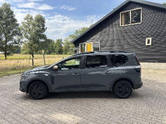 Dacia Jogger HYBRIDE AUTOMAAT 7 PERS EXTREEM NAVI CLIMA CAMERA CRUISE LED B.J 04-2026 picture 4