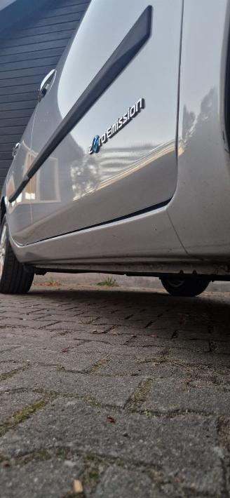 Nissan Leaf  picture 13