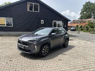 Coche accidentado Toyota Yaris Cross 1.5 AUTOMAAT HYBRIDE NAVI CLIMA CAMERA PDC B.J 06-2023 2023/6
