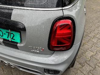 Mini Cooper S AUTOMAAT JOHN WORKS NAVI CLIMA SPORT B.J 2019 picture 11
