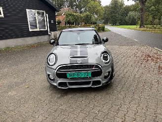 Mini Cooper S AUTOMAAT JOHN WORKS NAVI CLIMA SPORT B.J 2019 picture 6