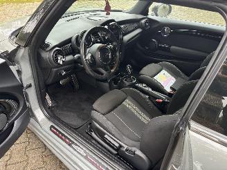 Mini Cooper S AUTOMAAT JOHN WORKS NAVI CLIMA SPORT B.J 2019 picture 15