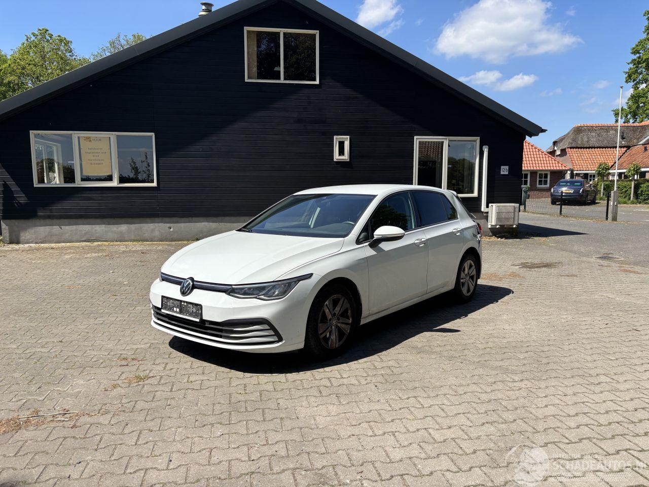 Volkswagen Golf 8 TSI 110 PK CLIMA APP CRUISE LED B.J 2021