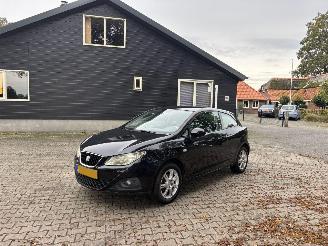 krockskadad bil auto Seat Ibiza SC 1.4 3-drs Airco Lmv Elec pakket B.J 2009 portierschade 2009/1