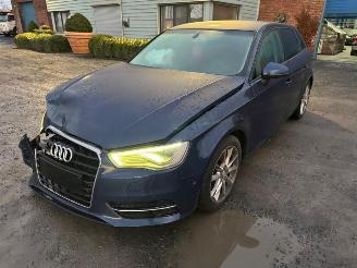 Avarii autoturisme Audi A3  2015/11