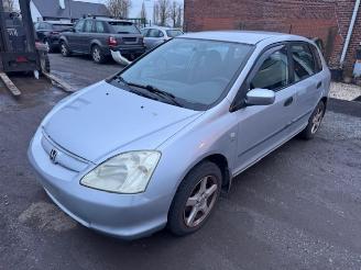 krockskadad bil auto Honda Civic  2003/9