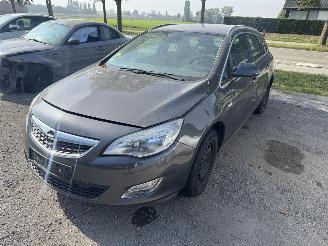 Avarii autoturisme Opel Astra  2011/12