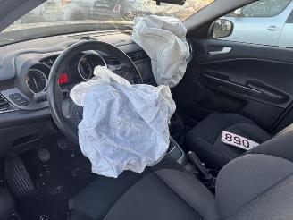 Alfa Romeo Giulietta  picture 14