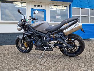 Triumph Street Triple 675 R picture 9