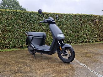 Segway  E110 SE LAUNCH EDITION 45 KM picture 2