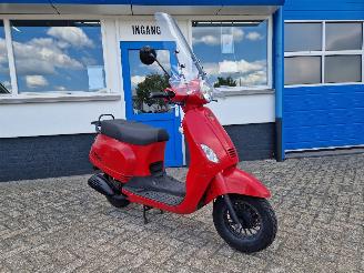 Schade scooter BTC  RIVA 2018/3