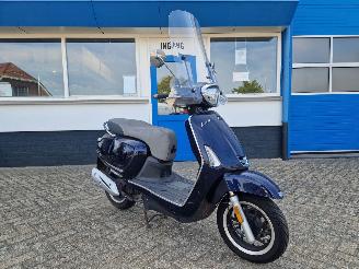 uszkodzony skutery Kymco  NEW LIKE 4T INJECTIE 2019/12