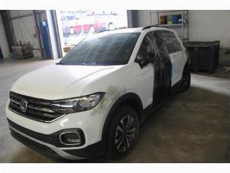 Vrakbiler auto Volkswagen T-Cross T-Cross, SUV, 2018 1.0 TSI 115 12V 2020