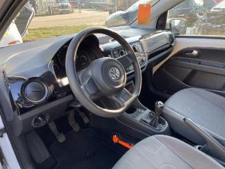 Volkswagen Up! Up! (121), Hatchback, 2011 1.0 12V 60 picture 9