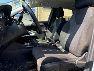 Opel Crossland Crossland (X), SUV, 2017 1.2 Turbo 12V picture 11