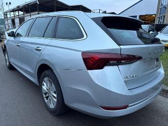 Skoda Octavia Octavia Combi (NXAC), Combi 5-drs, 2019 1.0 TSI 12V picture 3