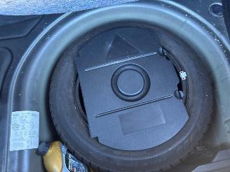 Seat Ibiza 1.4 16V 75 Hatchback  Benzine 1.390cc 55kW (75pk) FWD 2002-02/2008-05 (6L1) BBY picture 18