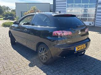 Seat Ibiza 1.4 16V 75 Hatchback  Benzine 1.390cc 55kW (75pk) FWD 2002-02/2008-05 (6L1) BBY picture 3