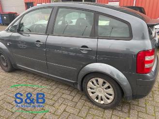 Audi A2 A2 (8Z0), Hatchback, 2000 / 2005 1.4 TDI picture 4