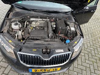 Skoda Octavia 1.2 TSI 16V Combi/o 4Dr Benzine 1.197cc 77kW (105pk) FWD 2012-11/2020-07  CJZA picture 9