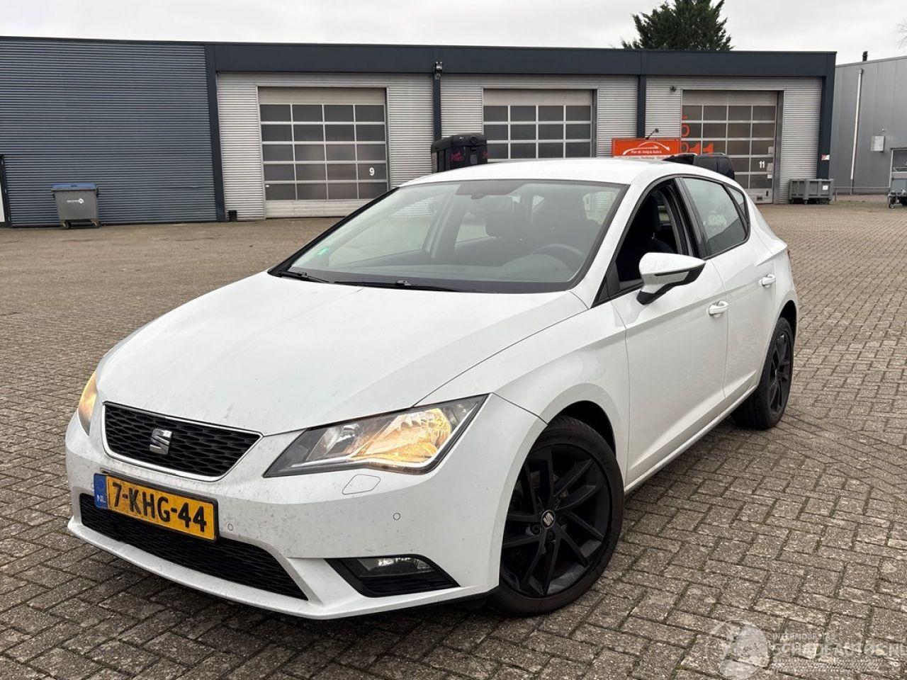 Seat Leon 1.4 TSI 16V Hatchback 4Dr Benzine 1.390cc 90kW (122pk) FWD 2012-09/2013-06  CMBA