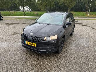 uszkodzony samochody osobowe Skoda Karoq 1.0 TSI 12V SUV  Benzine 999cc 85kW (116pk) FWD 2018-09  DKRF 2018/11