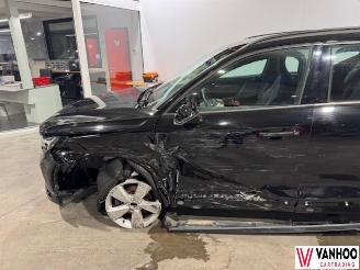 Volvo XC40  picture 2