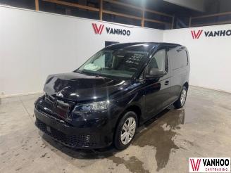 damaged passenger cars Volkswagen Caddy  2024/9