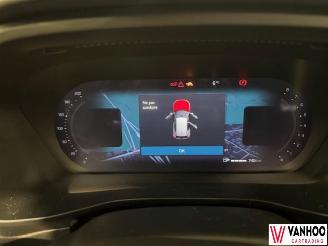 Volvo XC40  picture 23