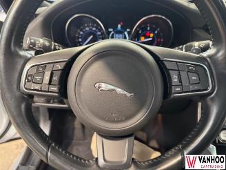 Jaguar XF  picture 18