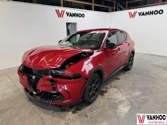 damaged passenger cars Alfa Romeo Tonale  2023/9