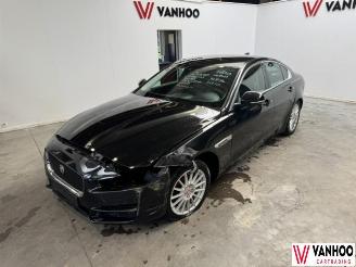 Schadeauto Jaguar XE  2017/4