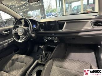 Kia Rio  picture 14