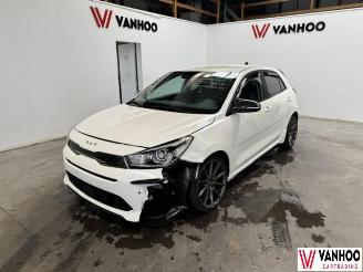 krockskadad bil auto Kia Rio  2023/7