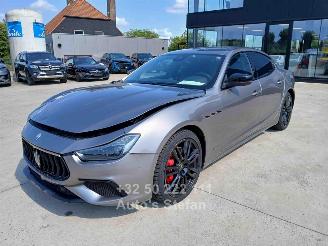 Maserati Ghibli GRANSPORT picture 3