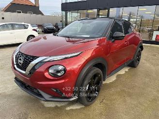 Nissan Juke TEKNA picture 3
