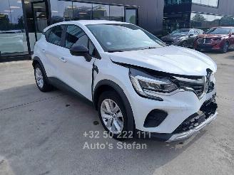 Schadeauto Renault Captur EQUILIBRE 2024/1