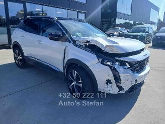 uszkodzony samochody osobowe Peugeot 3008 GT 2024/1