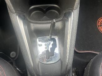 Peugeot 208 BENZINE - AUTOMATIC picture 25