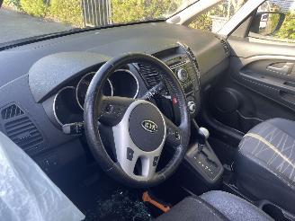 Kia Venga Venga 1.6 CVVT X-ecutive AUTOMAAT 125PK! picture 7