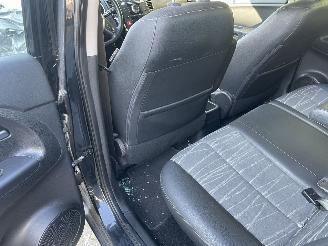 Kia Venga Venga 1.6 CVVT X-ecutive AUTOMAAT 125PK! picture 9