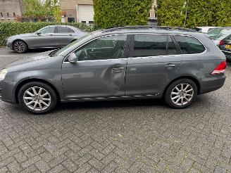 Volkswagen Golf 1.4 TSI Comfortline Business PANO picture 2