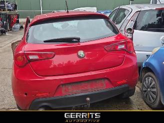 Uttjänta bilar auto Alfa Romeo Giulietta Giulietta (940), Hatchback, 2010 / 2020 1.4 TB 16V MultiAir 2011/1
