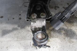 Volvo XC40 MOMENTUM picture 15