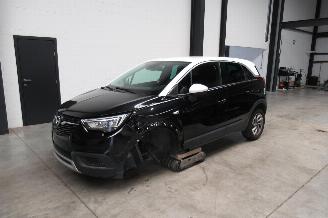skadebil motor Opel Crossland DESIGN 2019/6