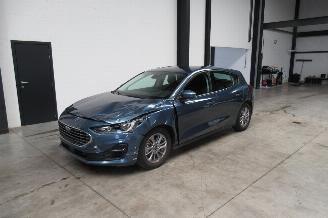 Schadeauto Ford Focus TITANIUM 2023/5