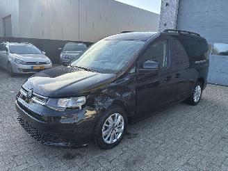 Vaurioauto  passenger cars Volkswagen Caddy maxi VW CADDY MAXI 1.5TSI DSG 7 ZIT 2024 2024/3