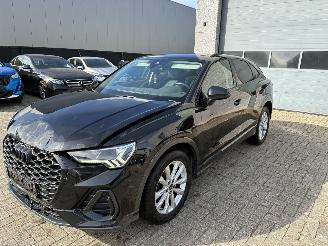 Schadeauto Audi Q3 AUDI Q3 2.0D DSG 2021 2021/1